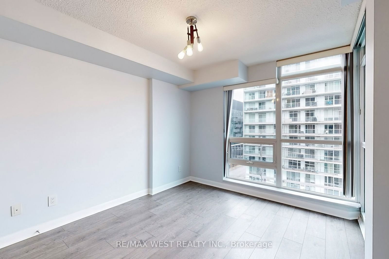 525 Wilson Ave, unit 647 for sale