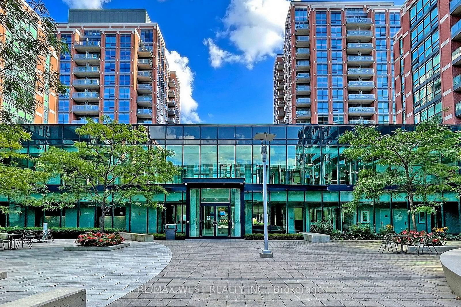 525 Wilson Ave, unit 647 for sale