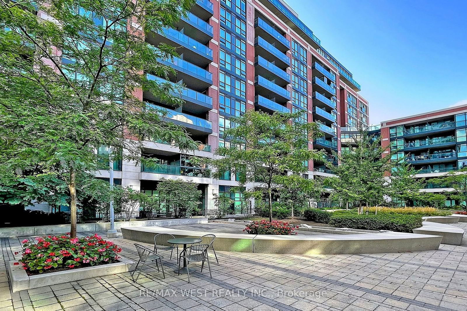 525 Wilson Ave, unit 647 for sale