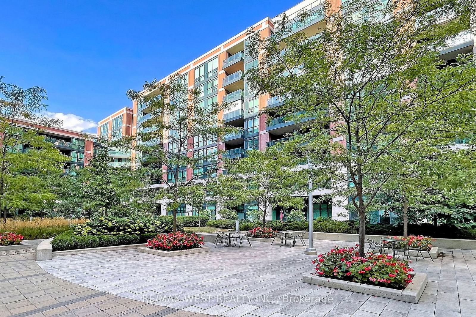 525 Wilson Ave, unit 647 for sale