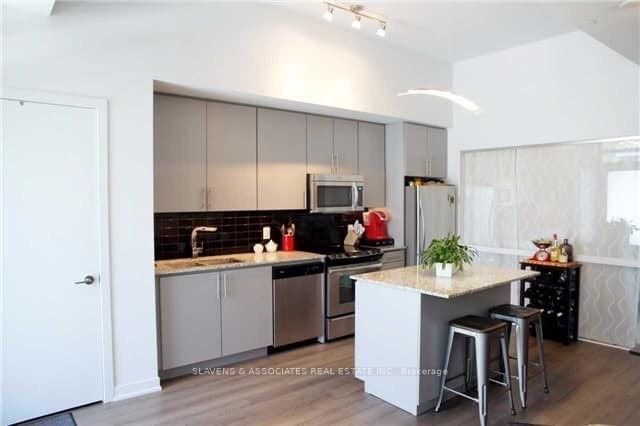 60 Berwick Ave, unit 104 for rent