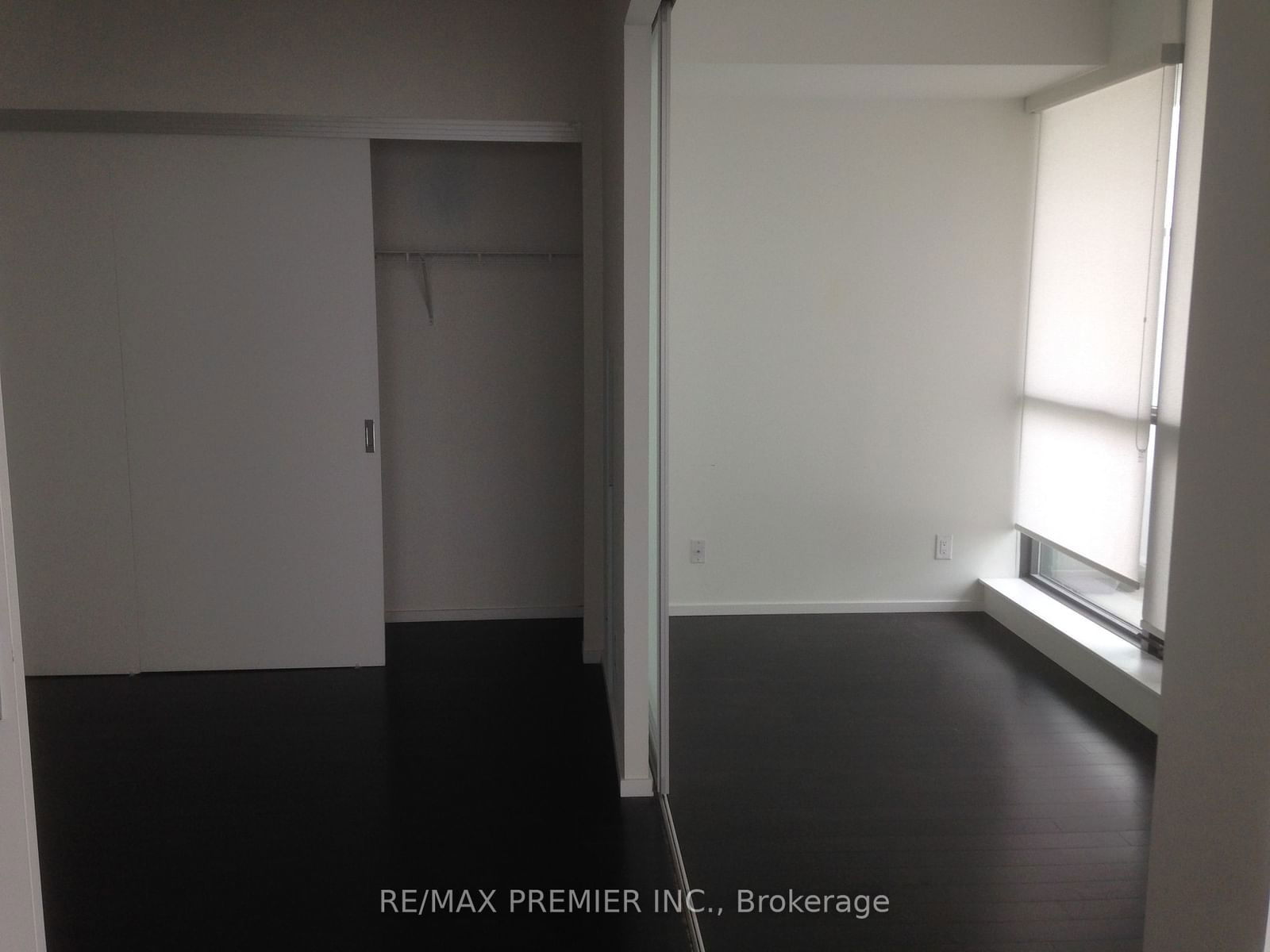 8 Charlotte St, unit 1706 for rent