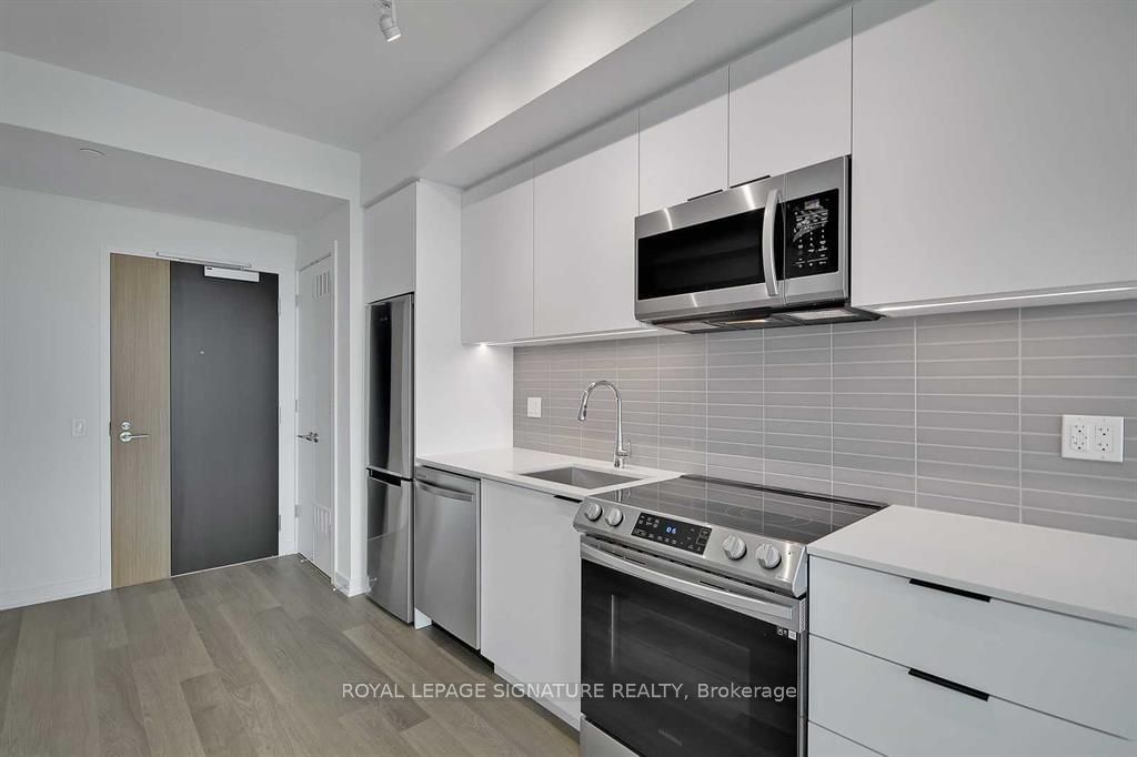 48 Power St, unit 1703 for rent