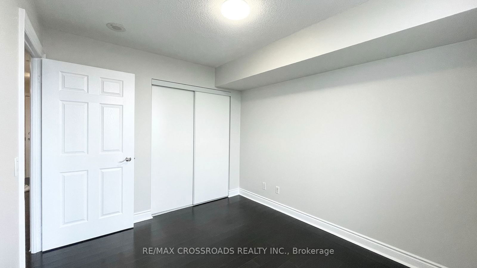 25 Greenview Ave, unit 2028 for rent