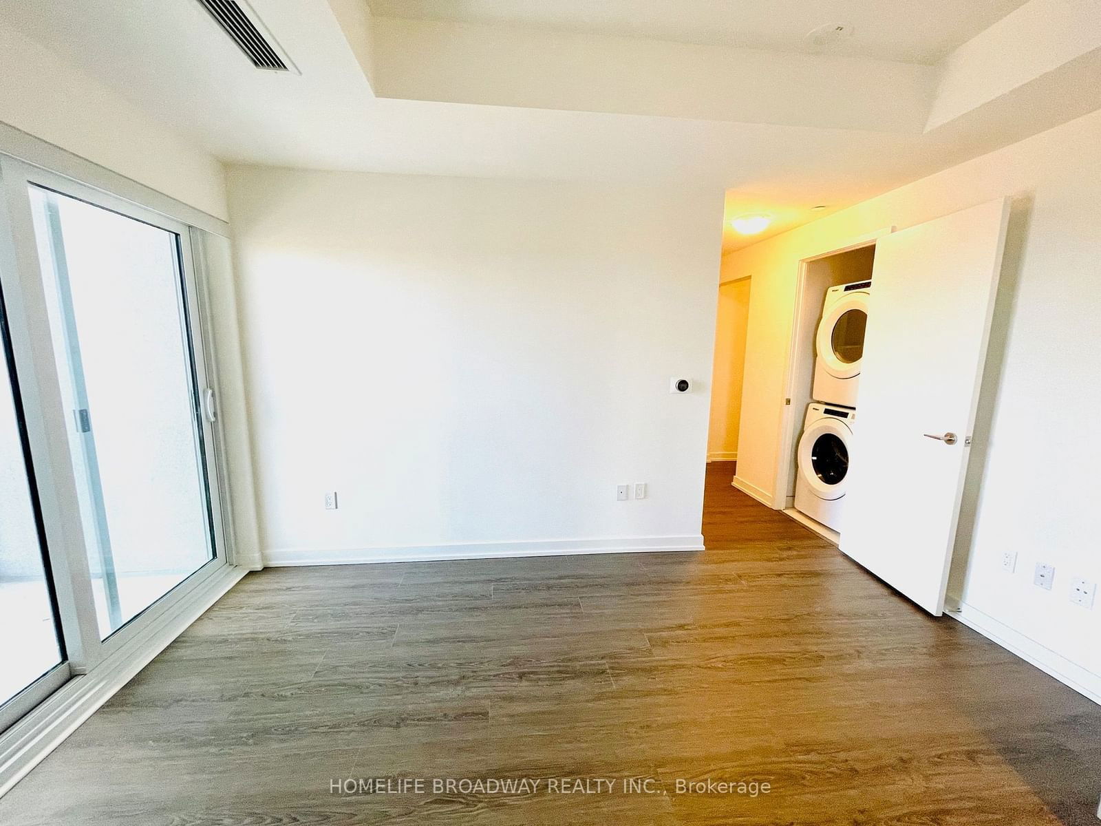 1 Yorkville Ave, unit 2808 for rent