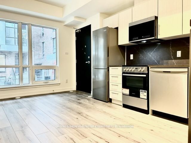 861 Sheppard Ave W, unit 42 for rent