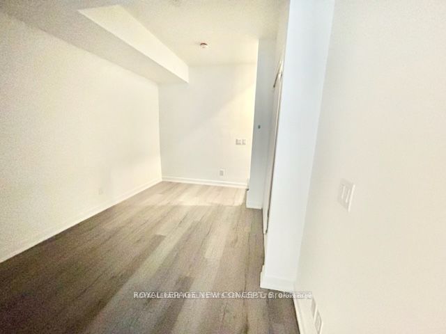 861 Sheppard Ave W, unit 42 for rent