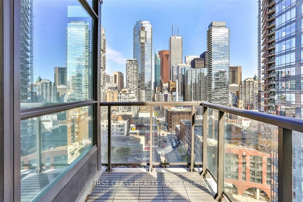 290 Adelaide St W, unit 1410 for rent