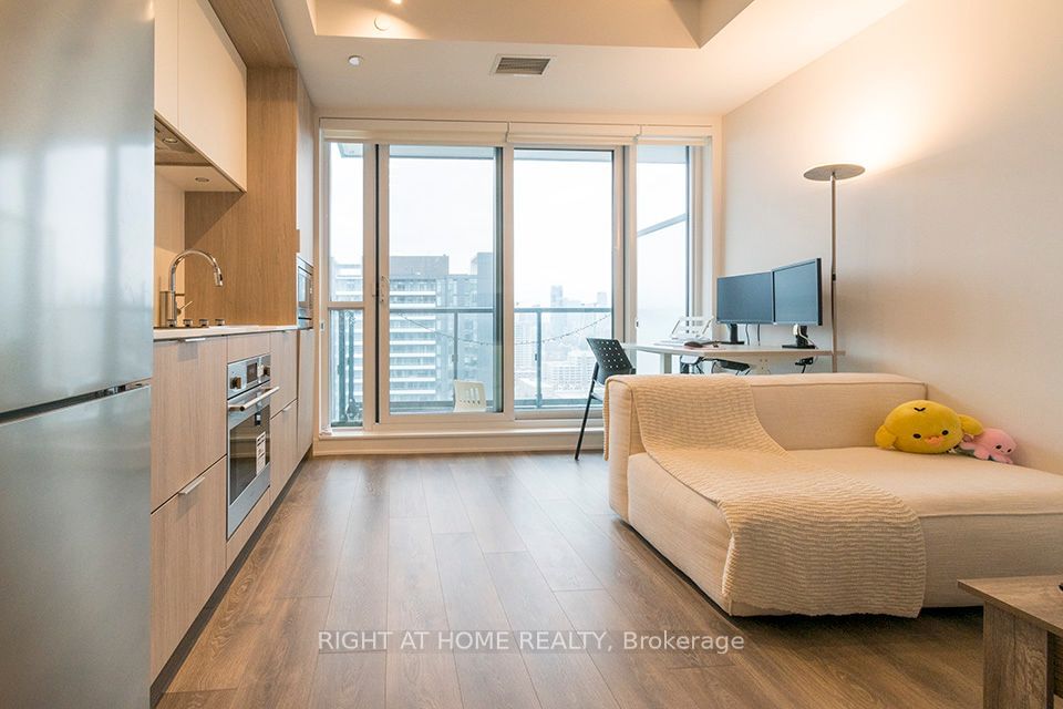 130 River St, unit 2606 for rent