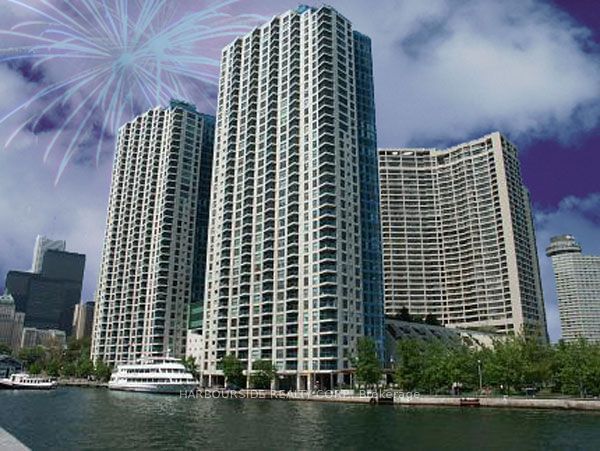 77 Harbour Sq, unit 2112 for rent