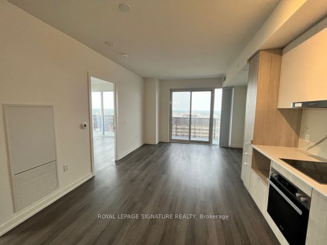 138 Downes St, unit 6003 for rent