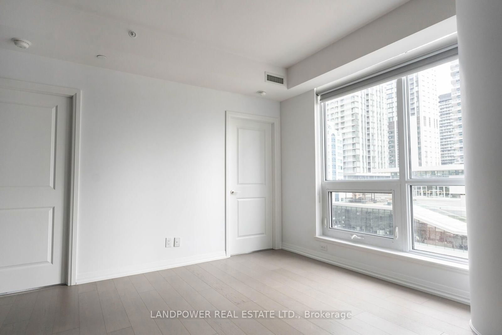 8 Mercer St, unit 1311 for rent