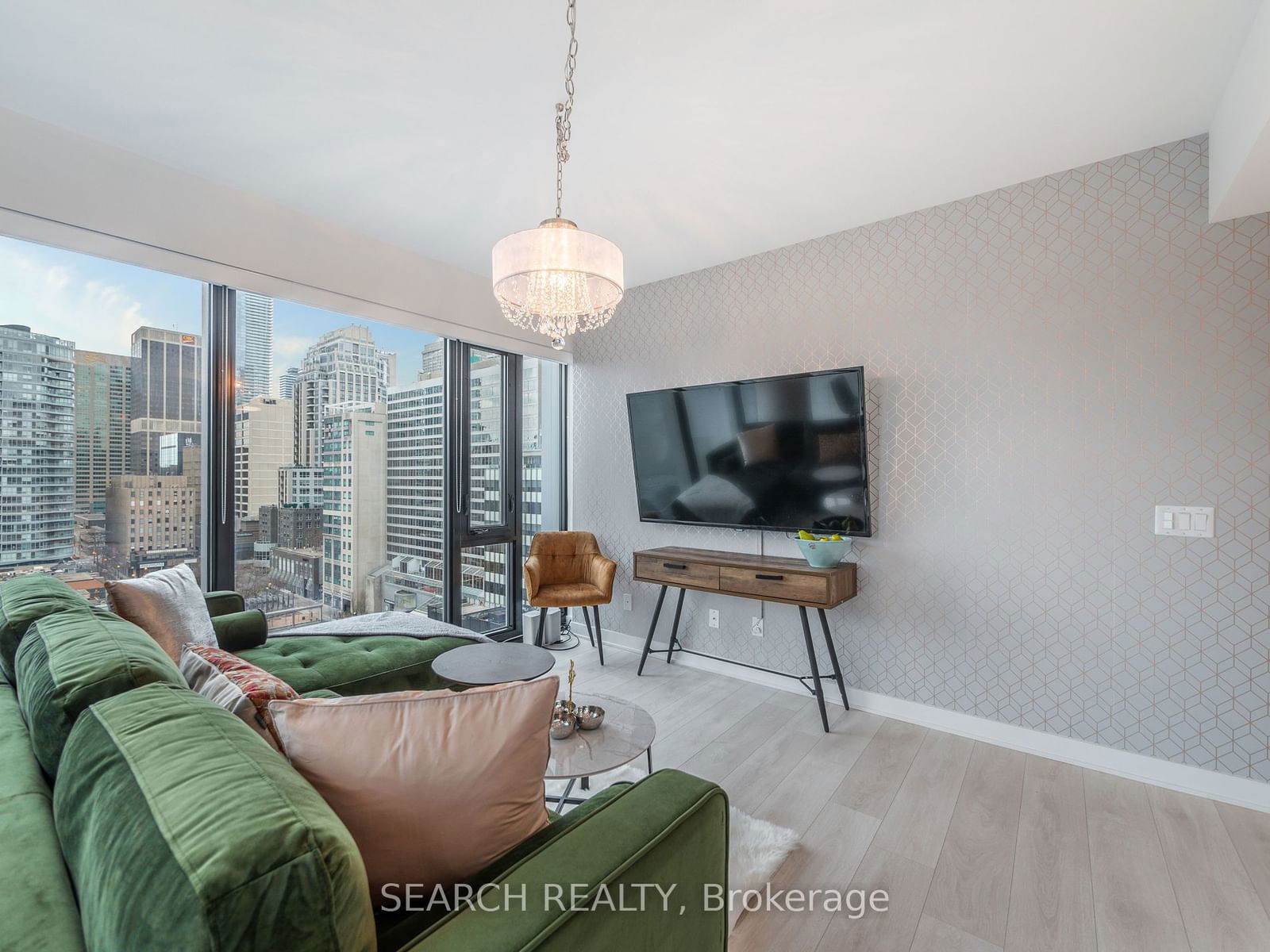 188 Cumberland St, unit 1402 for sale