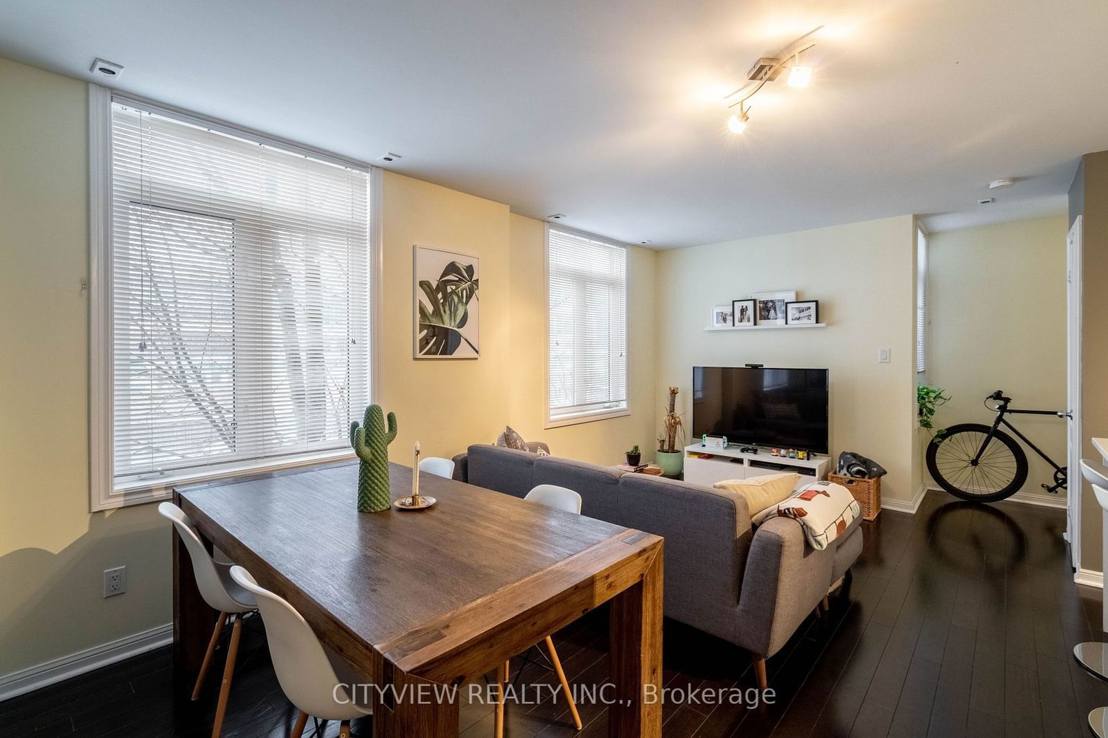 41 Sudbury St, unit 4105 for rent