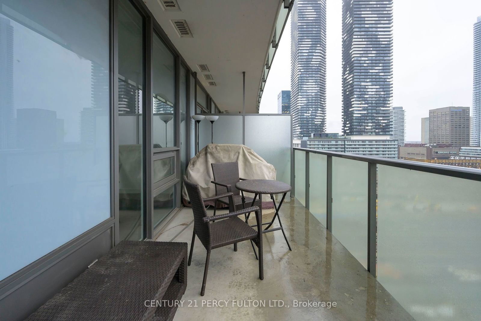 1 Market St, unit 1102 for rent