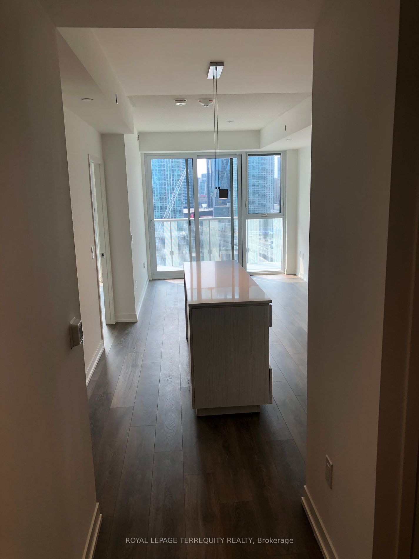 15 Lower Jarvis St, unit 1806 for rent