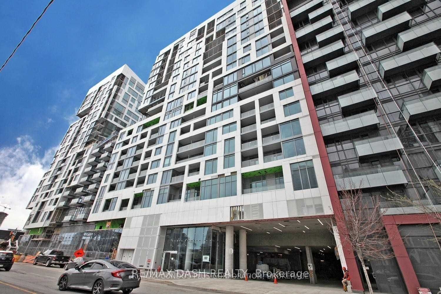 576 Front St W, unit 1512E for rent