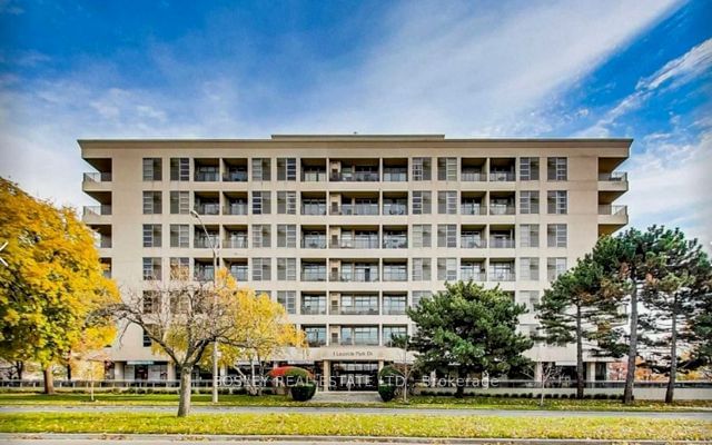 1 Leaside Park Dr, unit 705 for sale