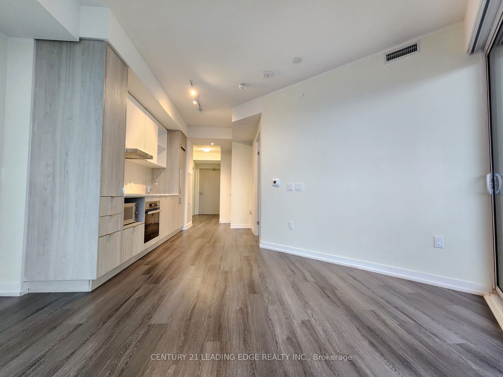 138 Downes St, unit 6812 for rent