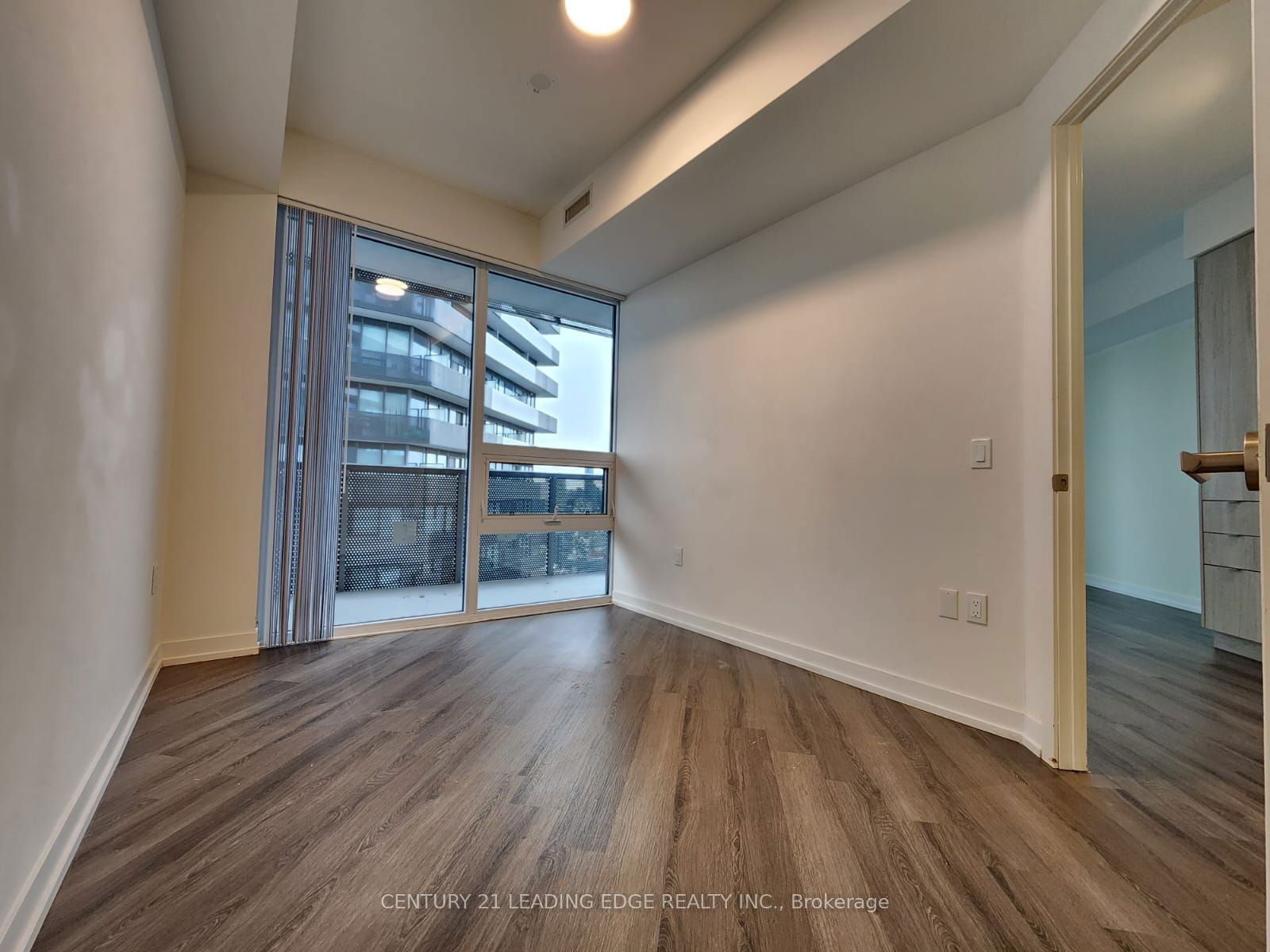 138 Downes St, unit 6812 for rent