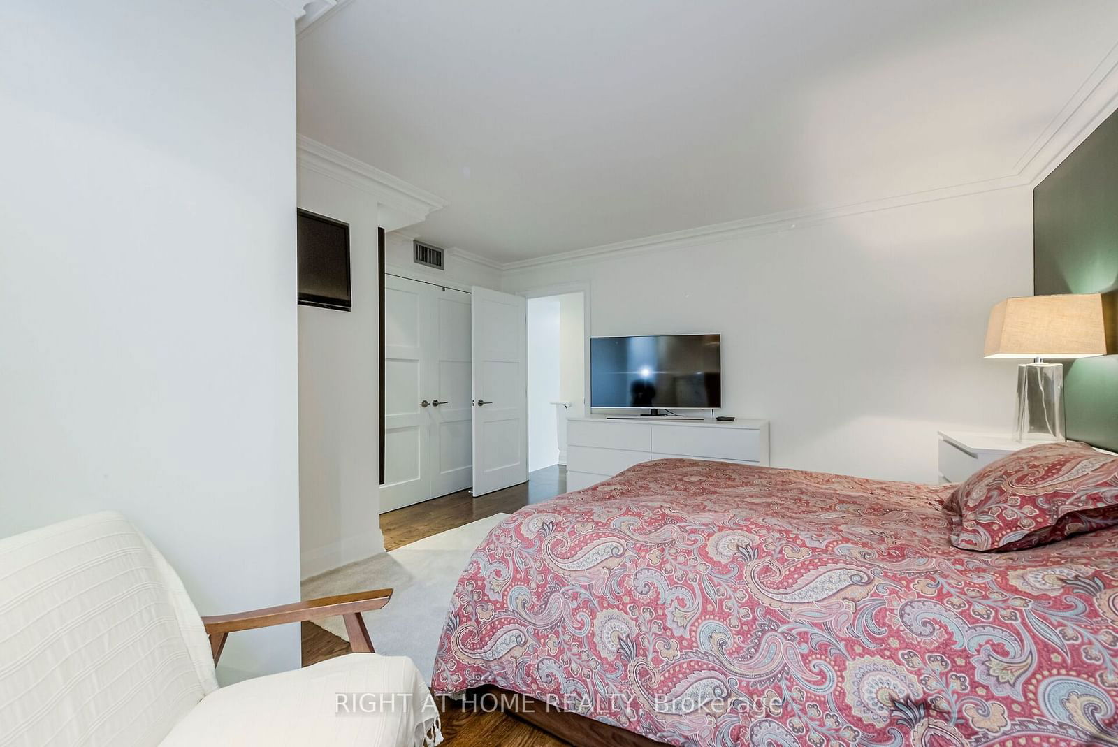 20 Glebe Rd W, unit Ph16 for sale