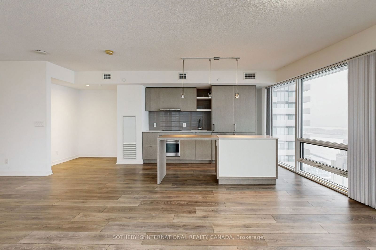 100 Harbour St, unit 5110 for sale