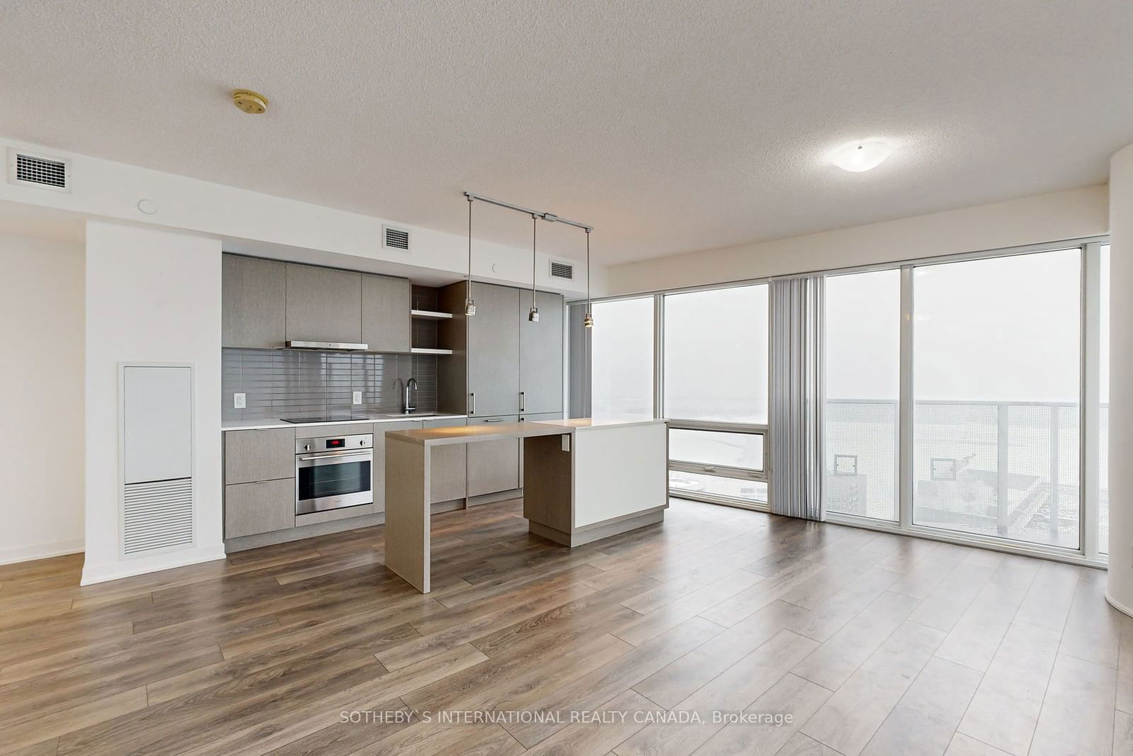 100 Harbour St, unit 5110 for sale