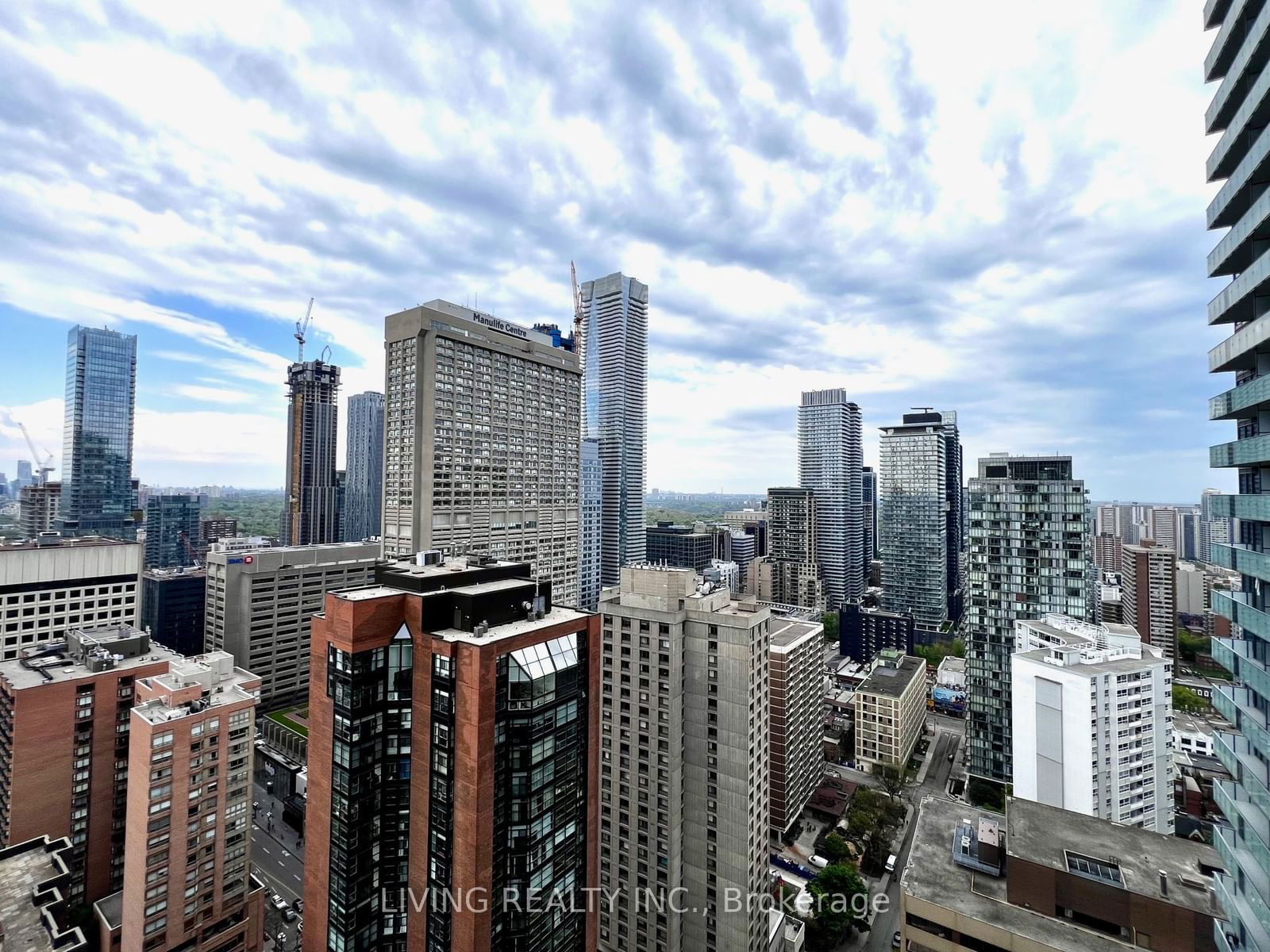 65 St Mary St, unit 3509 for rent