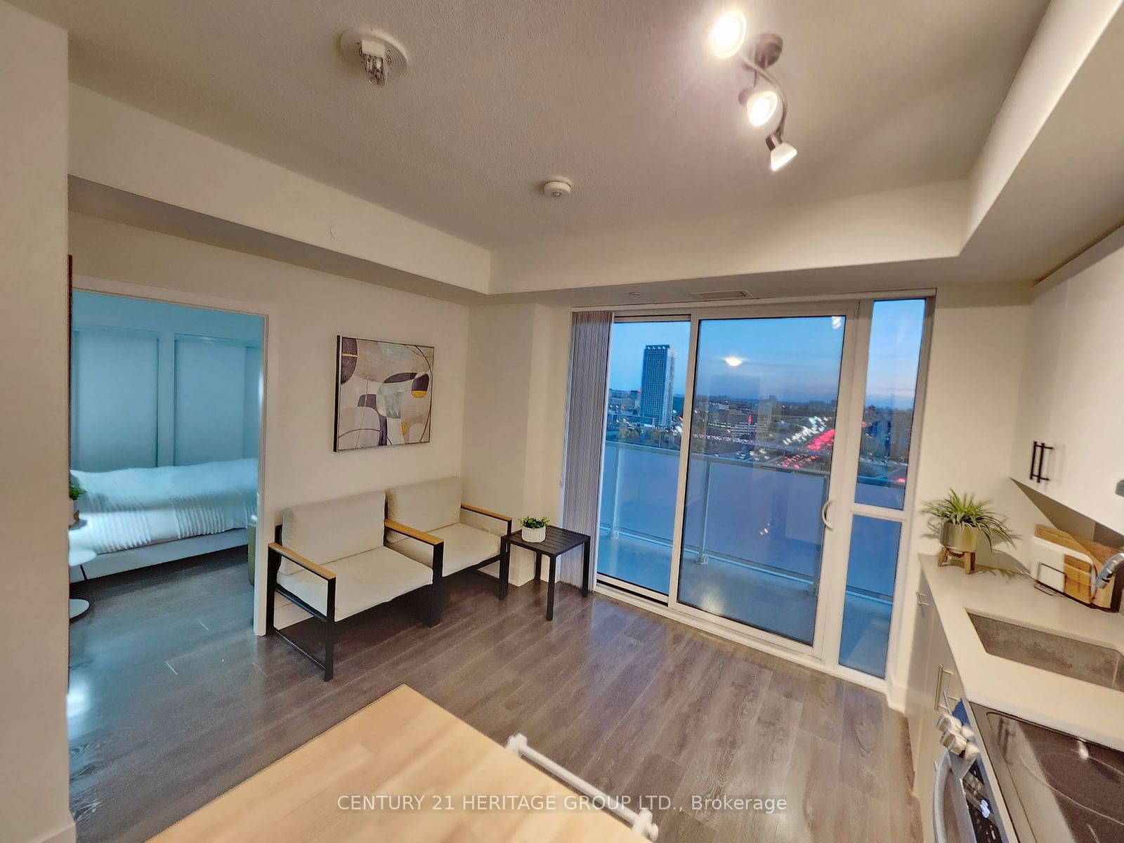 188 Fairview Mall Dr, unit 2112 for sale