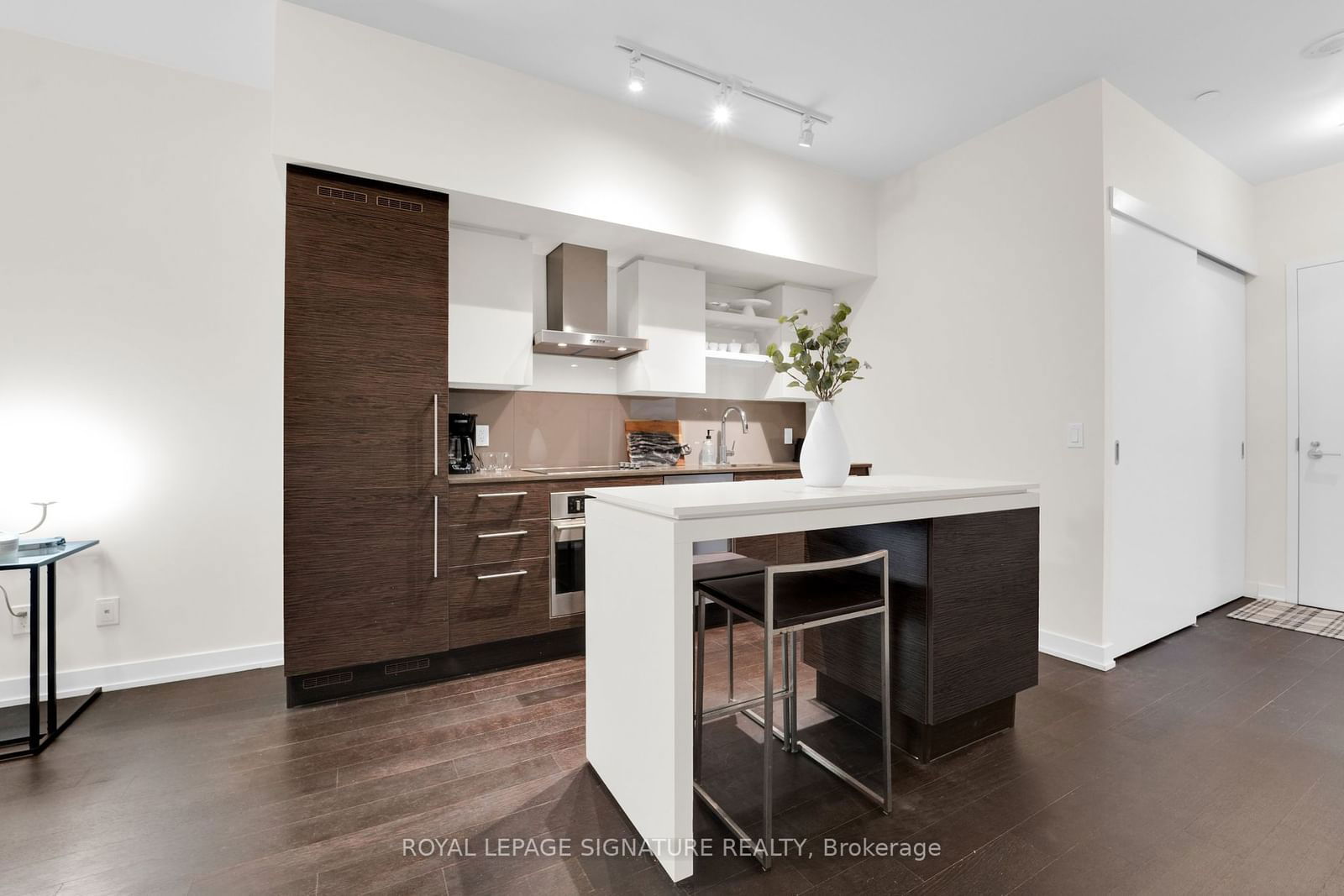 1030 King St W, unit 1044 for sale