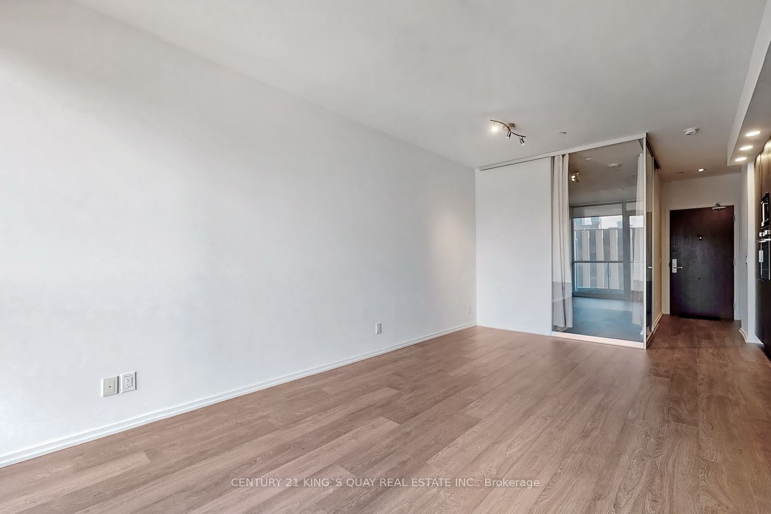 70 Temperance St, unit 2801 for rent