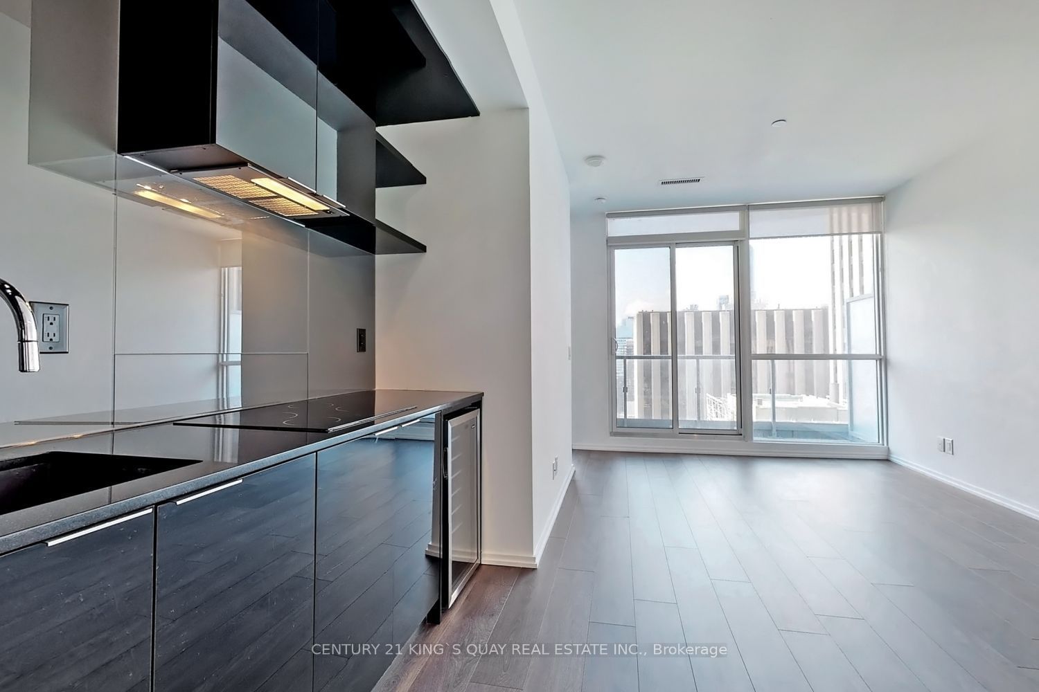 70 Temperance St, unit 2801 for rent