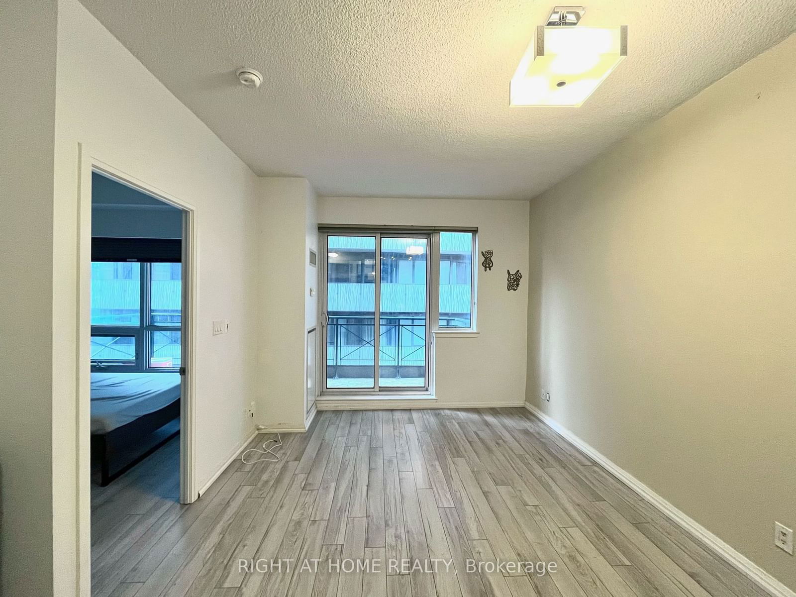 35 Hayden St, unit 1216 for rent