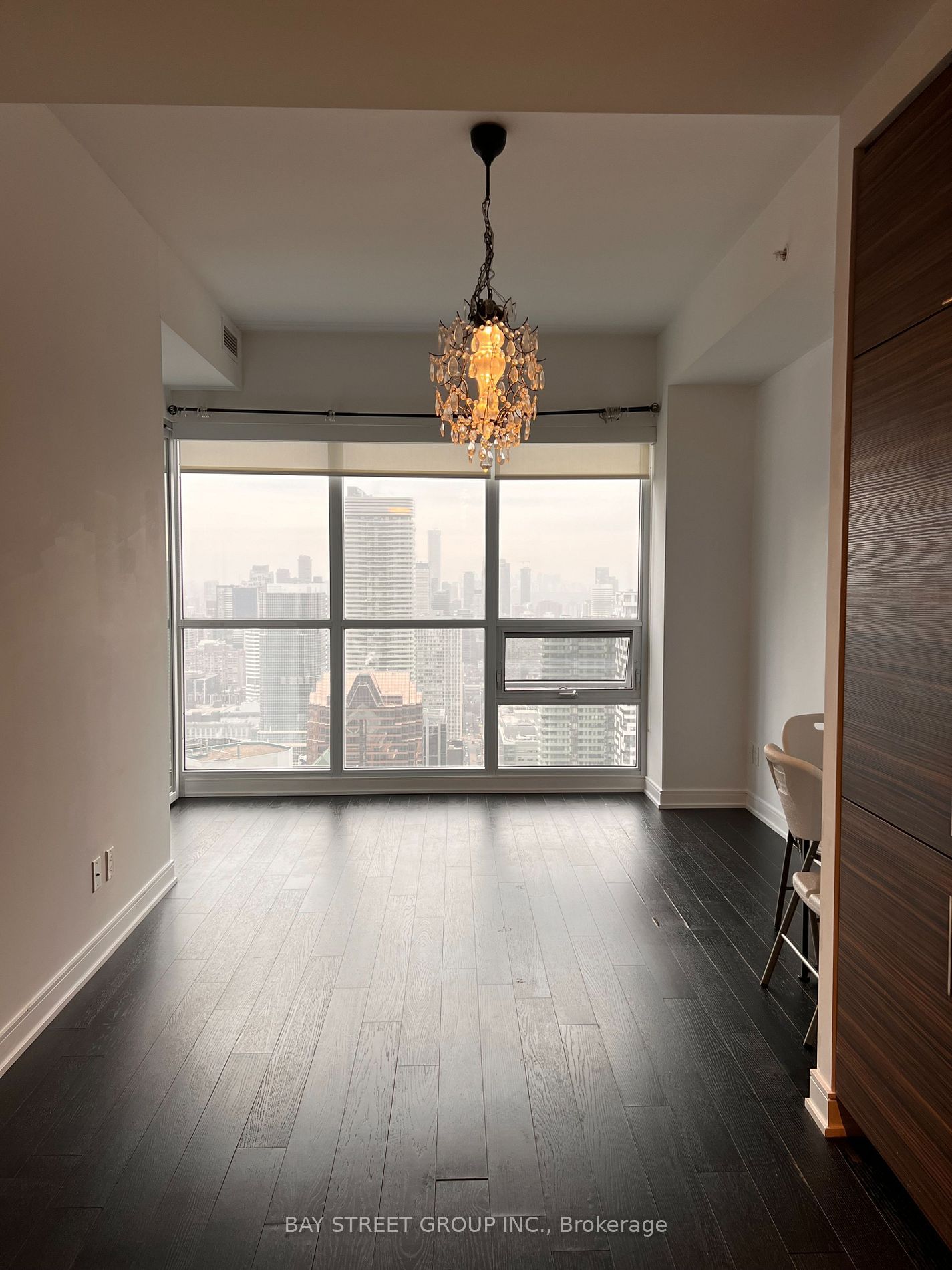 88 Scott St, unit 5203 for rent