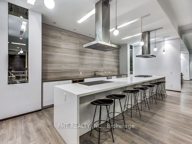 1030 King Street West St W, unit 103 for sale