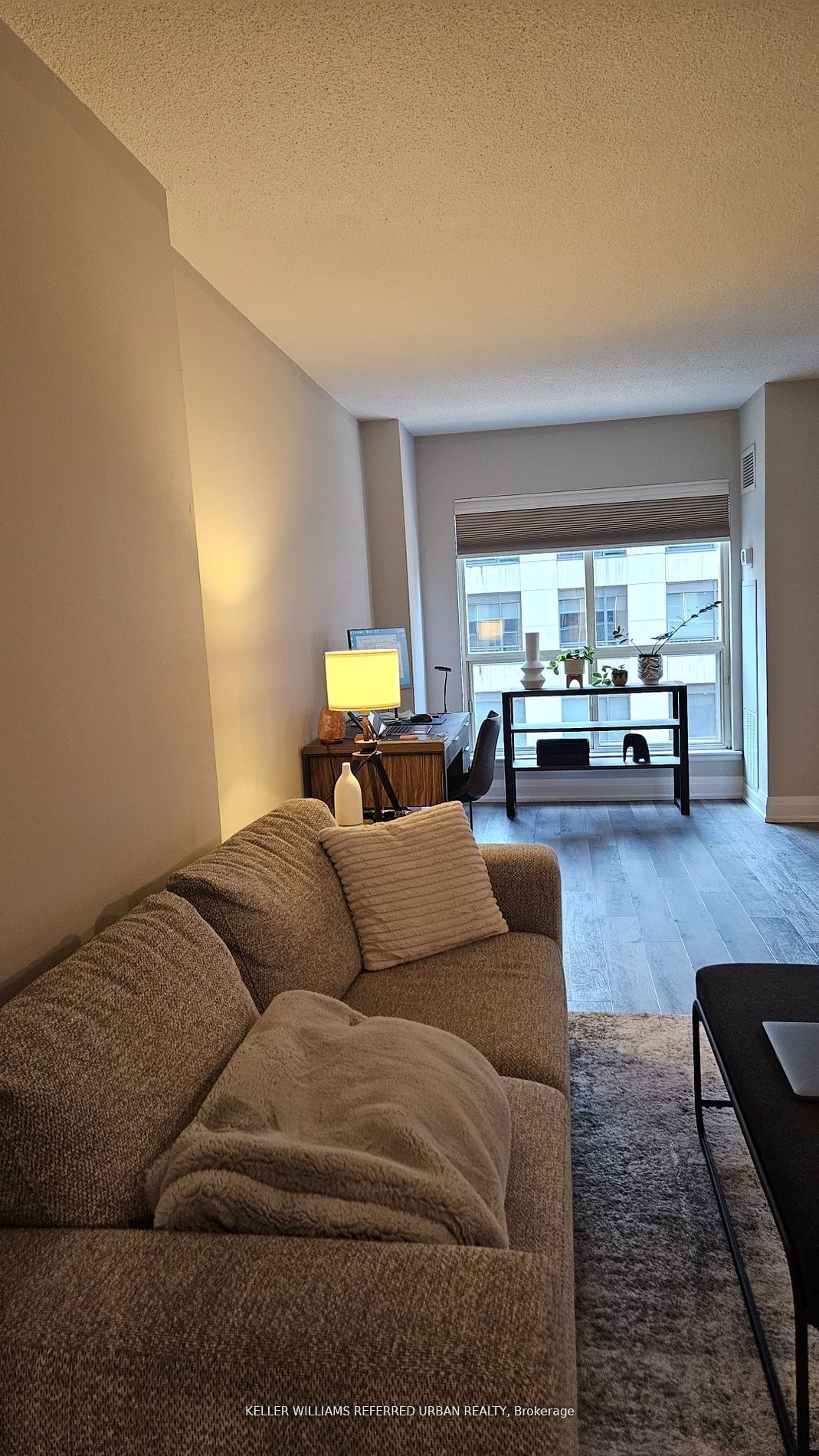 25 The Esplanade, unit 413 for rent