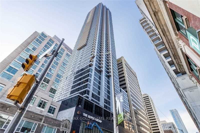 395 Bloor St E, unit 5210 for sale