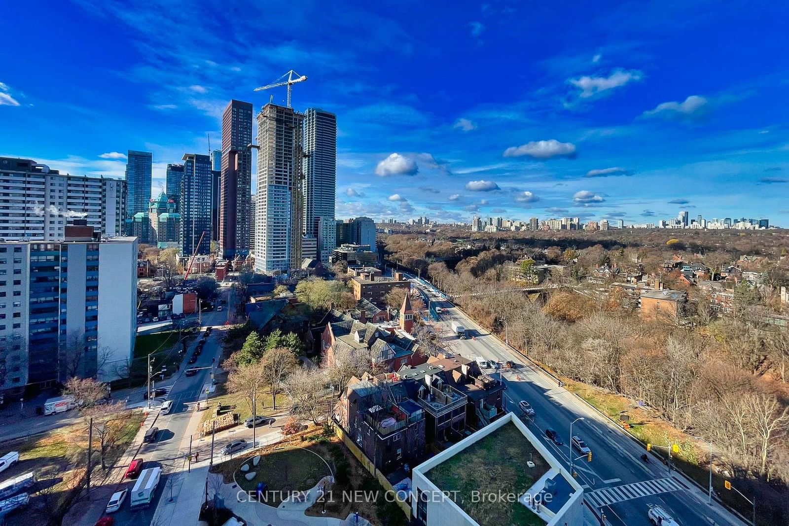 575 Bloor St E, unit 1508 for sale