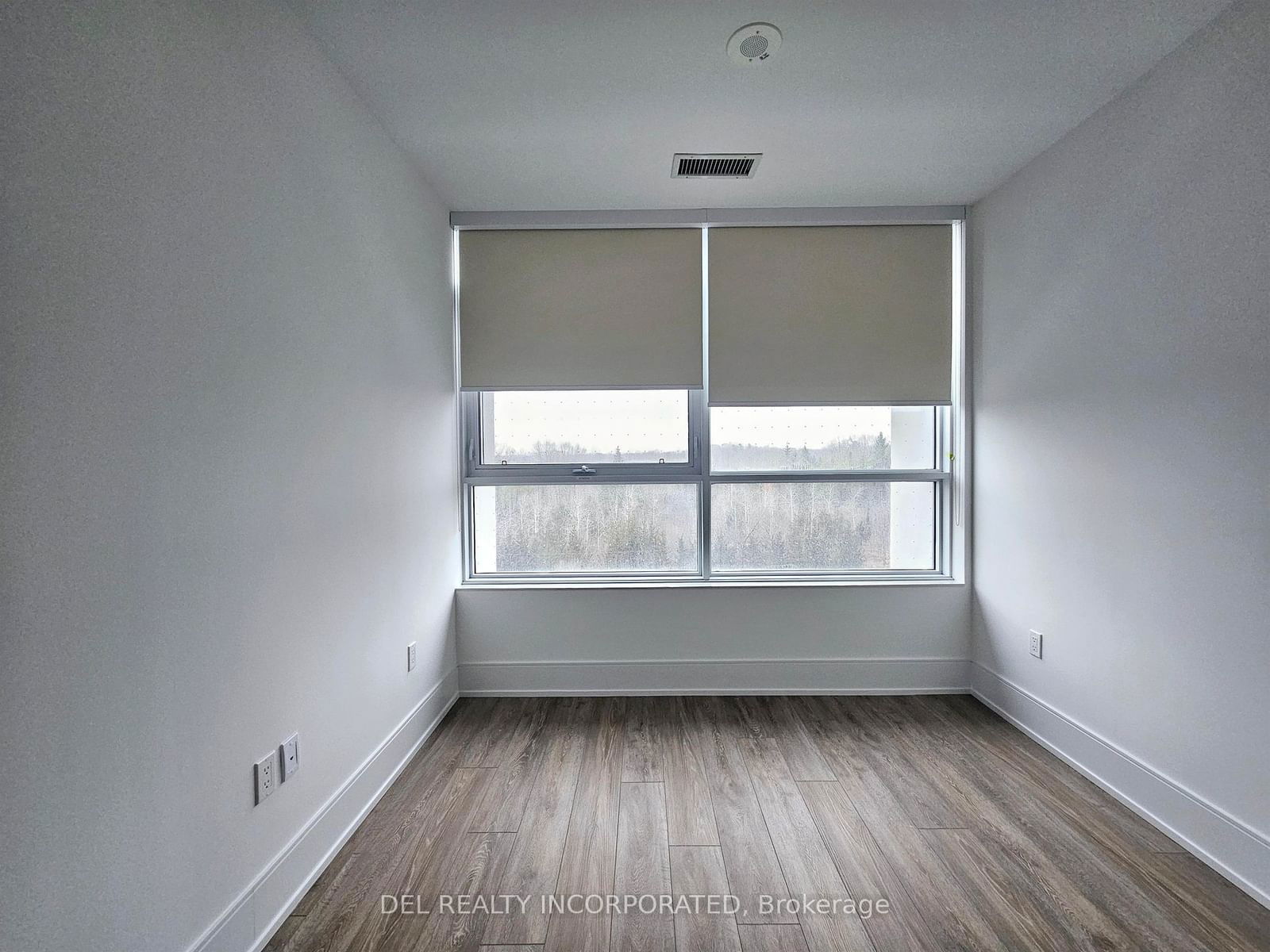 10 Inn on the Park Dr, unit 401 for rent