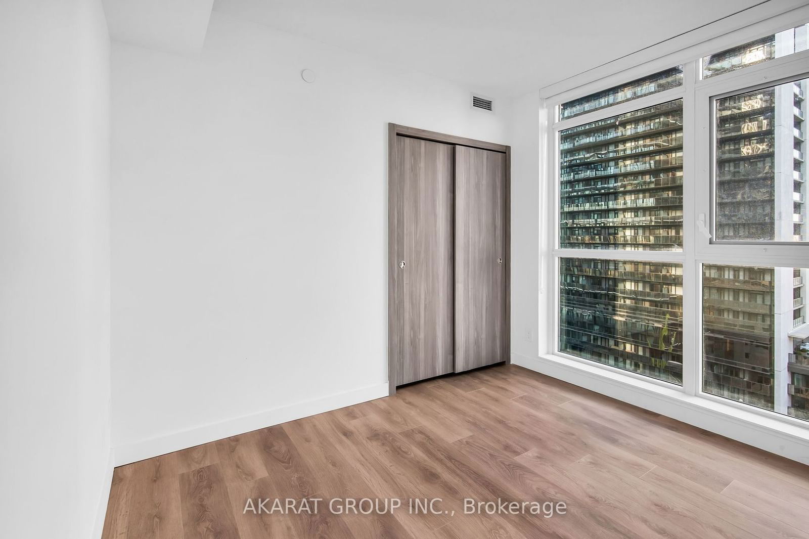 38 Widmer St, unit 2001 for rent