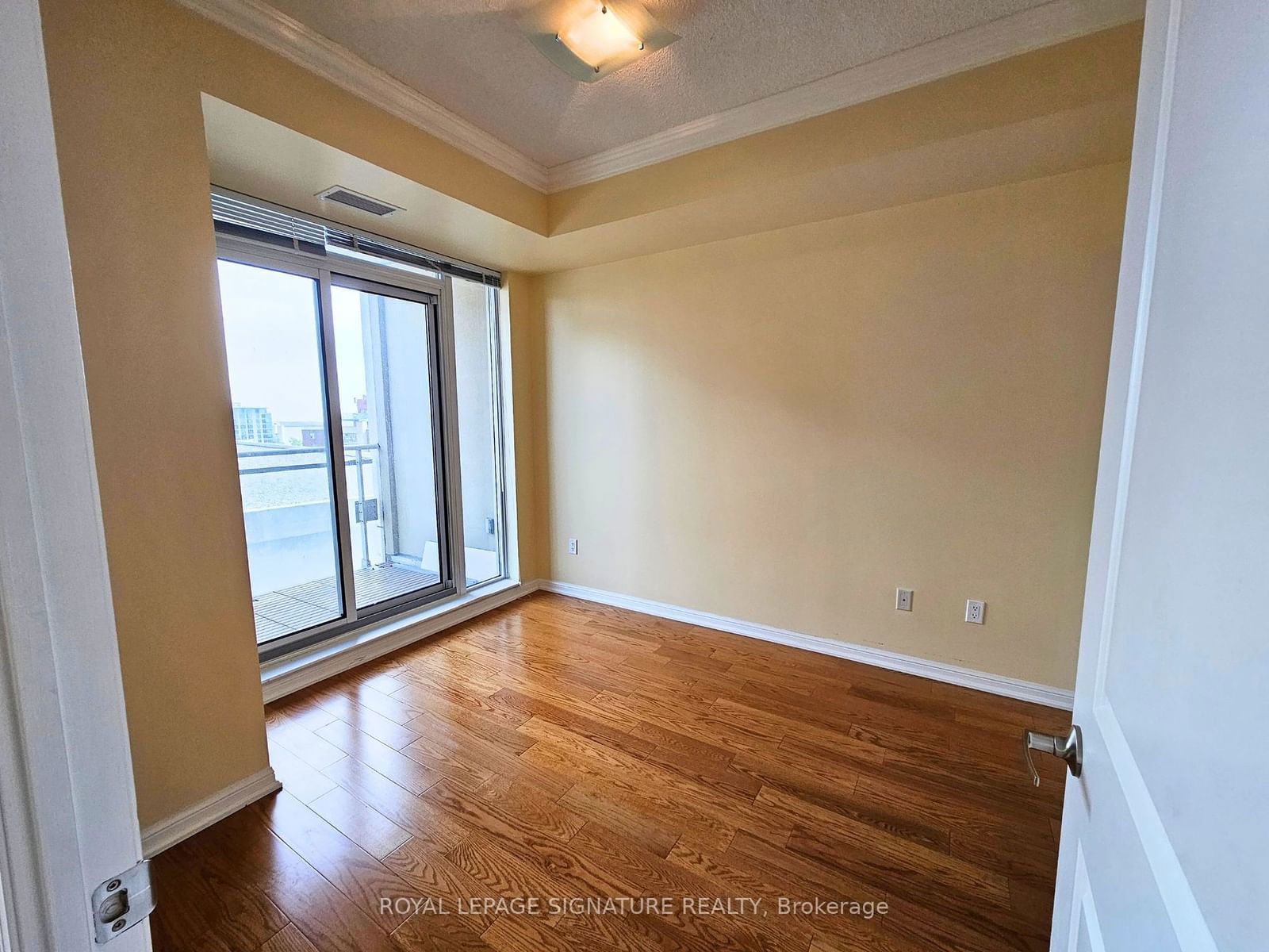 628 Fleet St, unit 1311 for rent