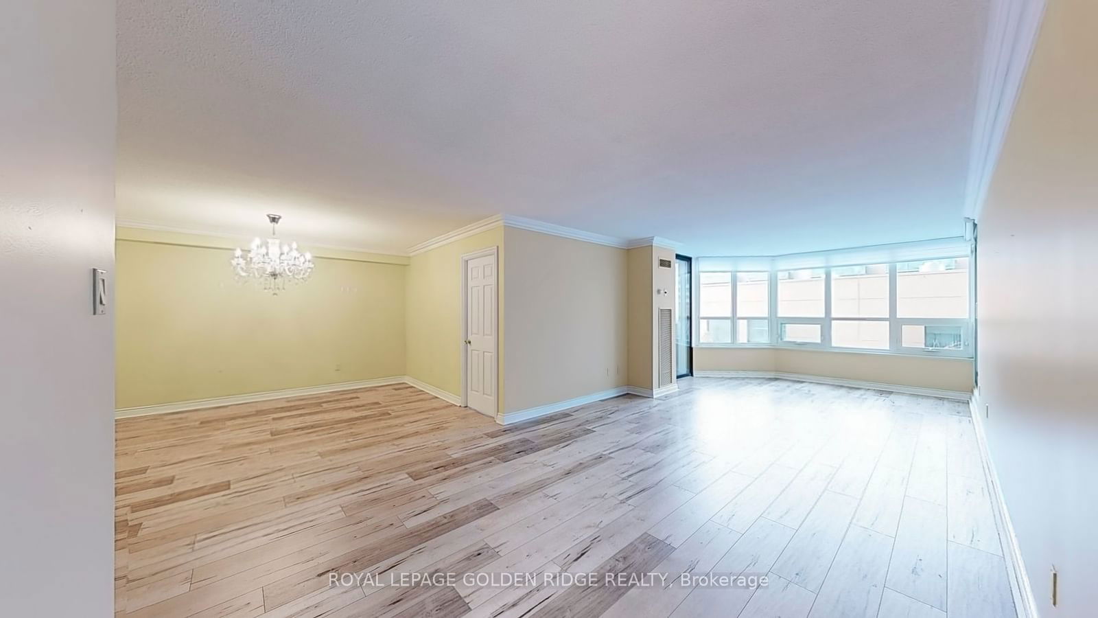 65 Spring Garden Ave, unit 304 for sale