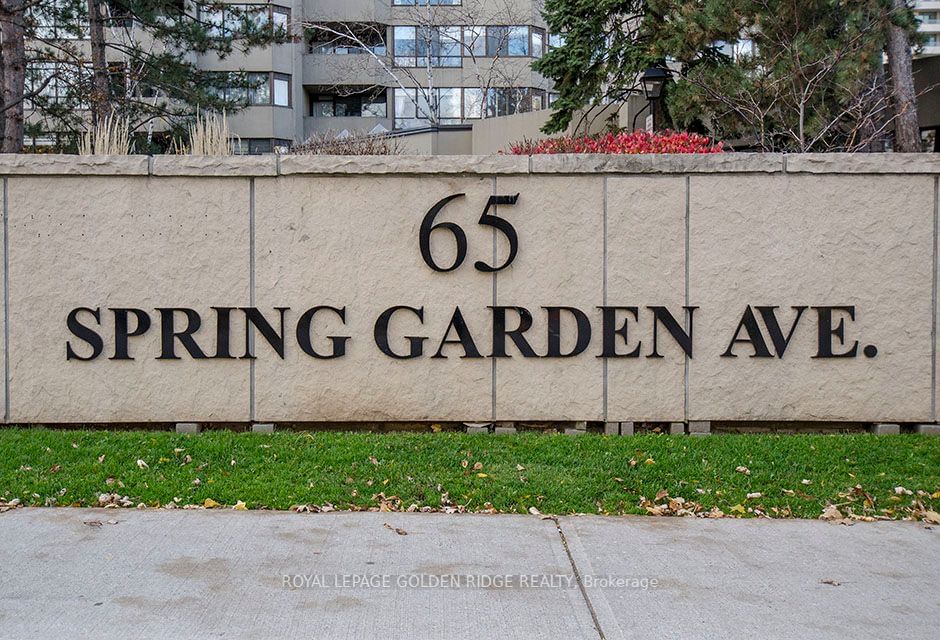 65 Spring Garden Ave, unit 304 for sale