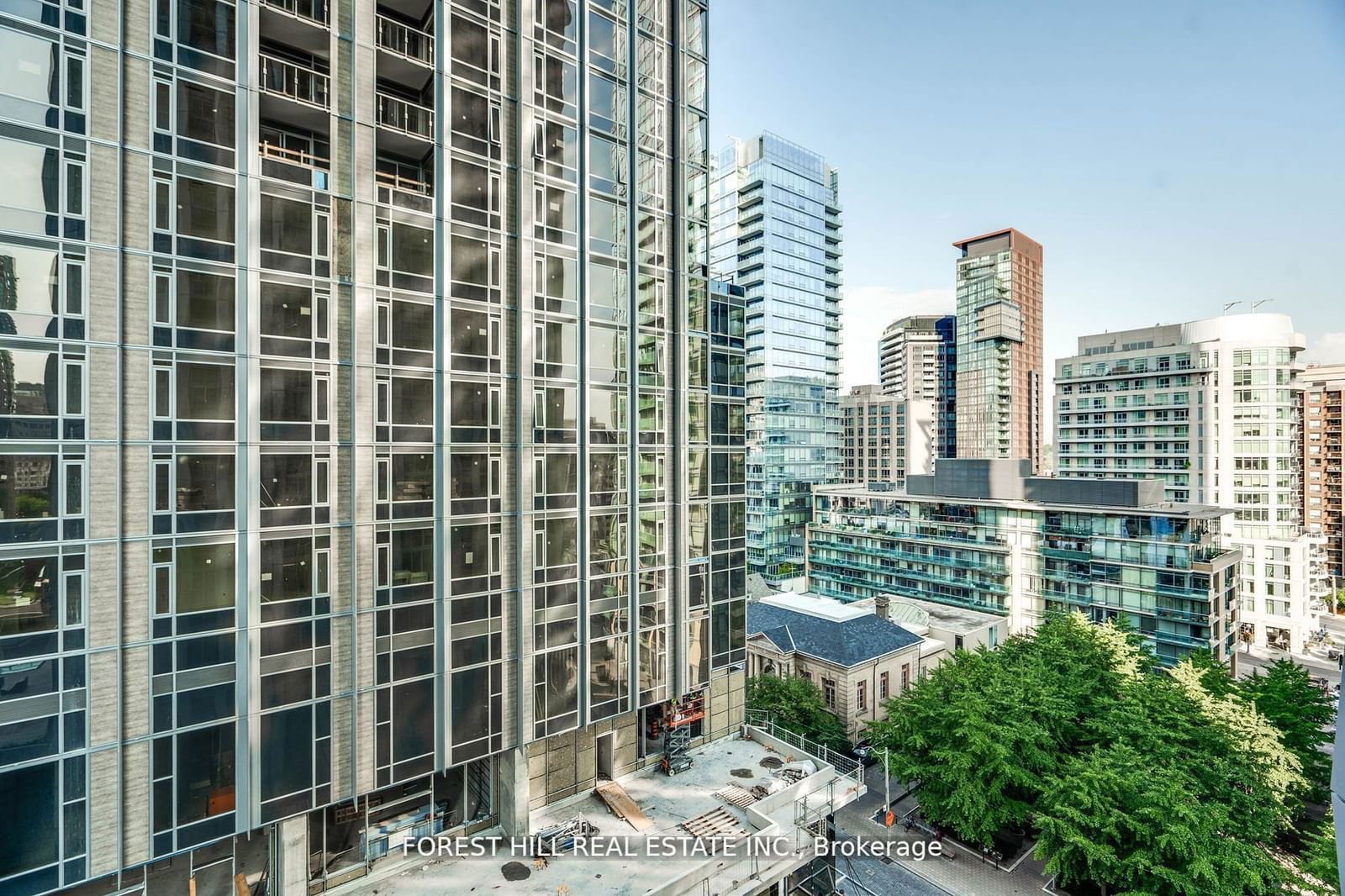 1 Yorkville Ave, unit 802 for sale