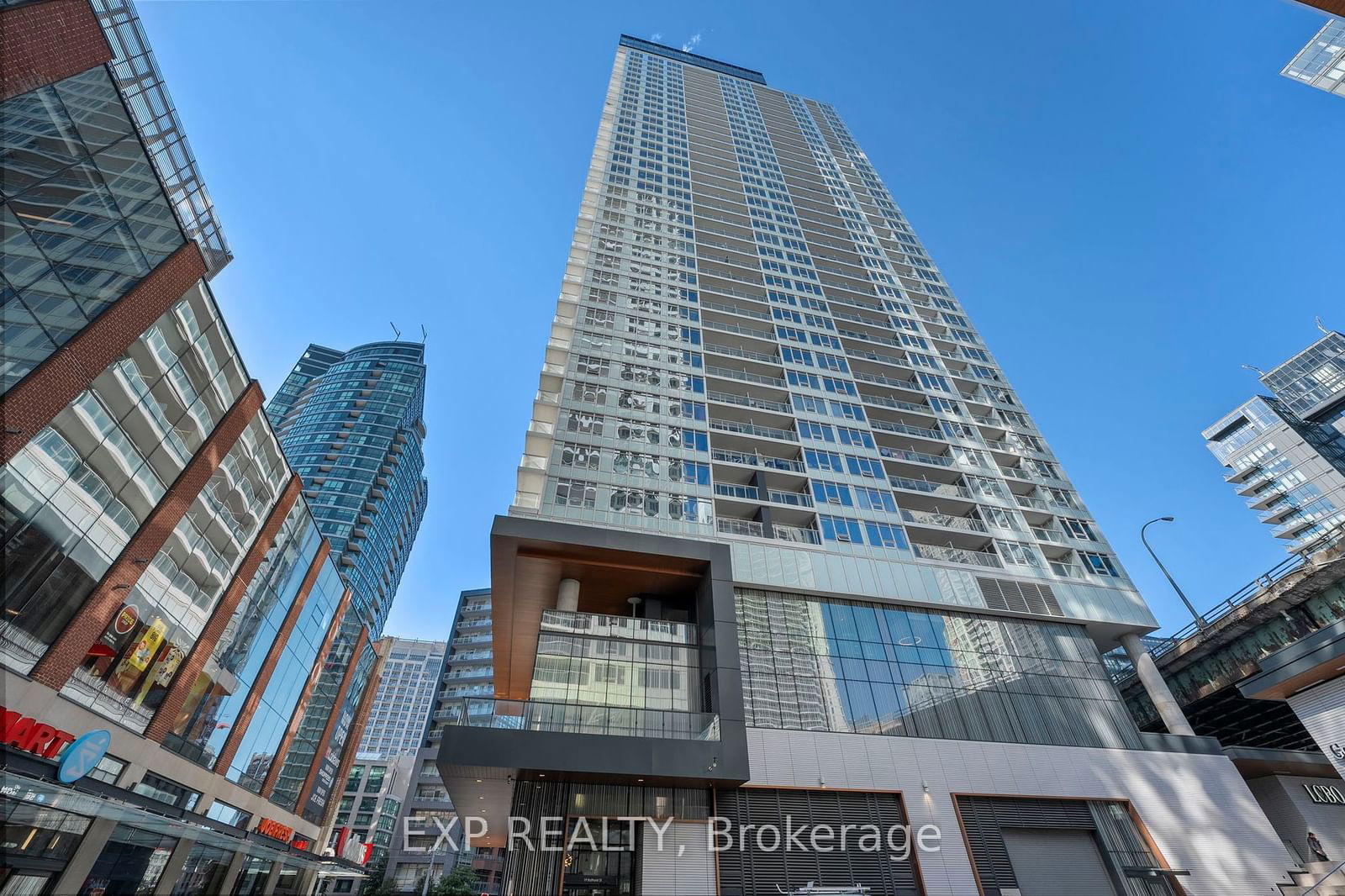 19 Bathurst St, unit 1115 for sale