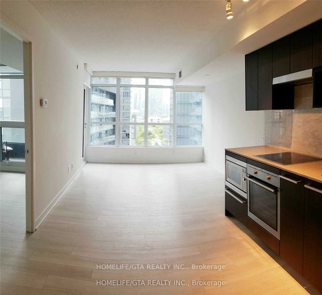 80 Queens Wharf Rd, unit 807 for rent