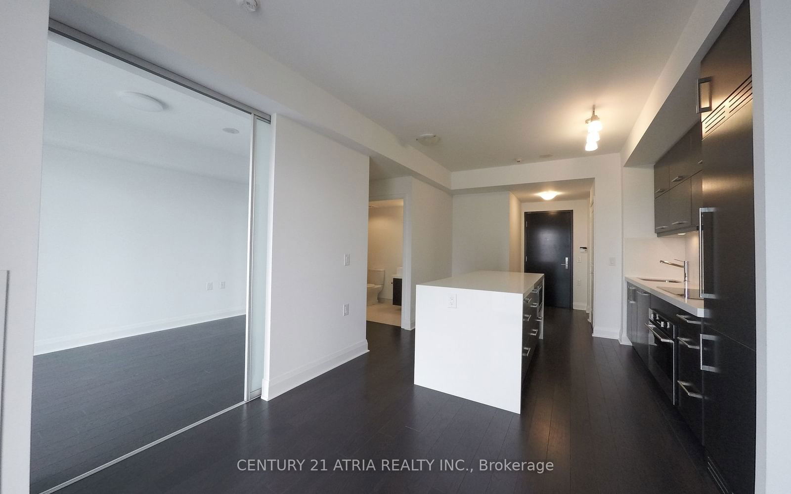 1080 Bay St, unit 2511 for rent