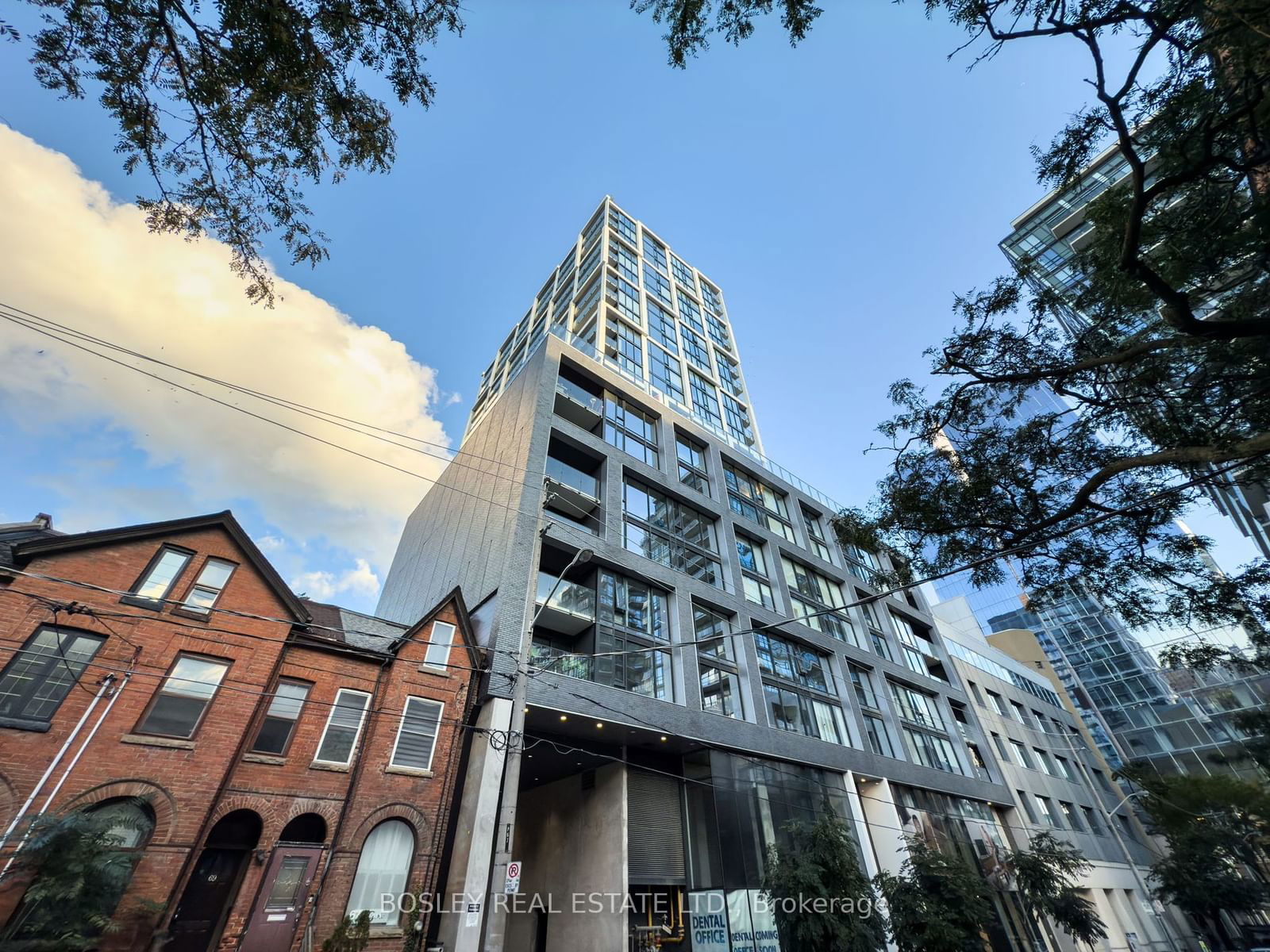 55 Ontario St, unit 2201 for rent