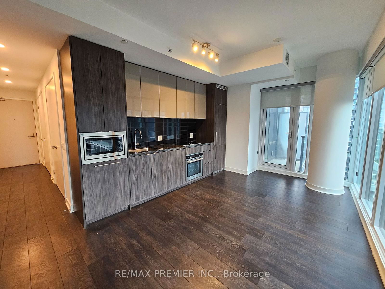 115 Blue Jays Way, unit 3912 for rent