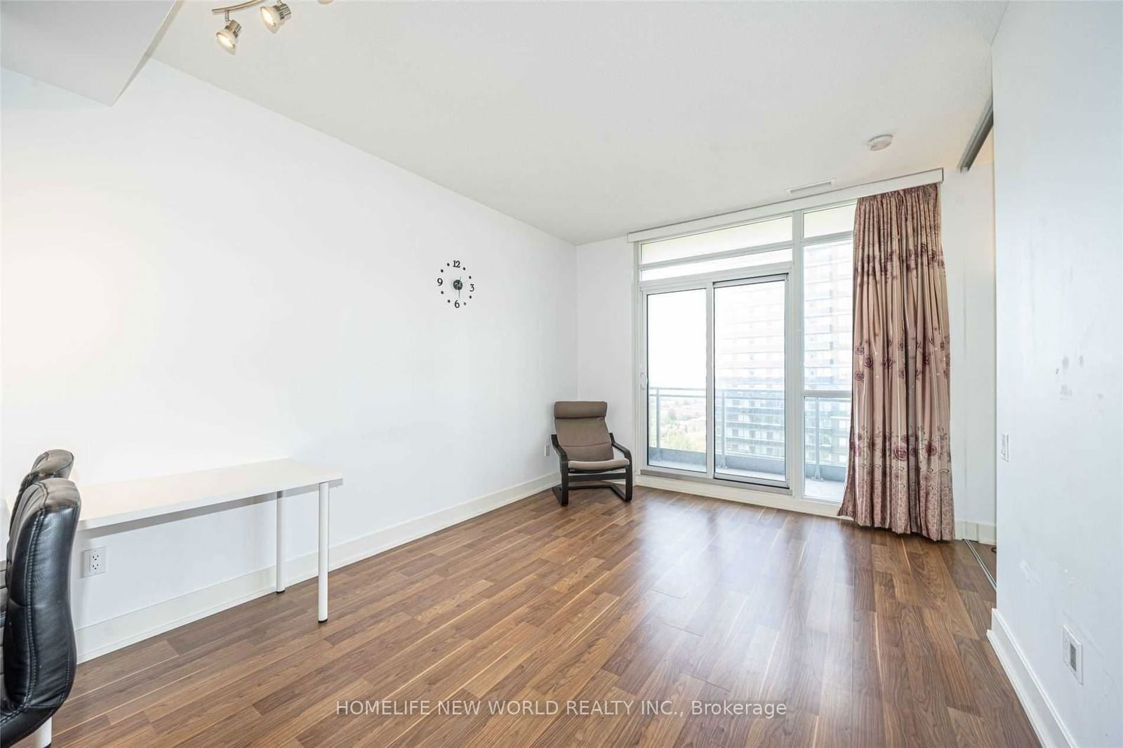 23 Sheppard Ave E, unit 2712 for rent